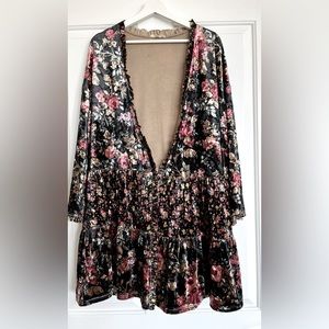 EUC EASEL LOS ANGELES lightweight velvet jacket duster wrap, size Small